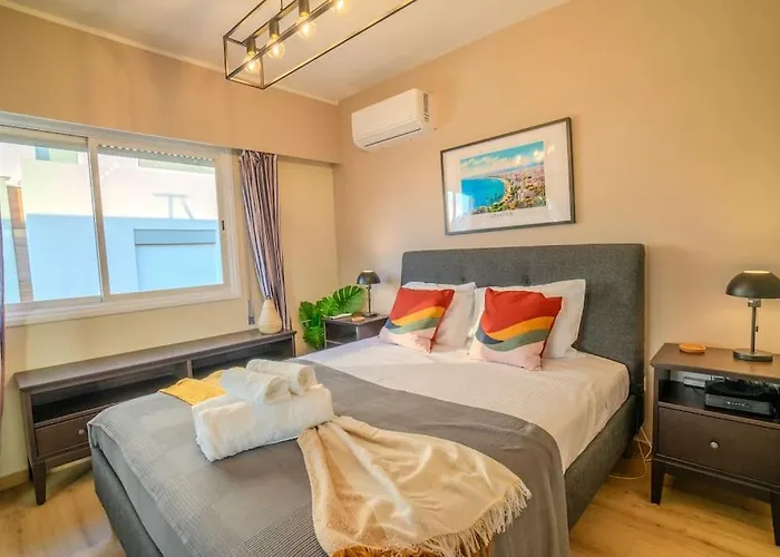 Two Bedroom Apartment, Spacious & Newly Renovated, Three Minutes From The Limisso