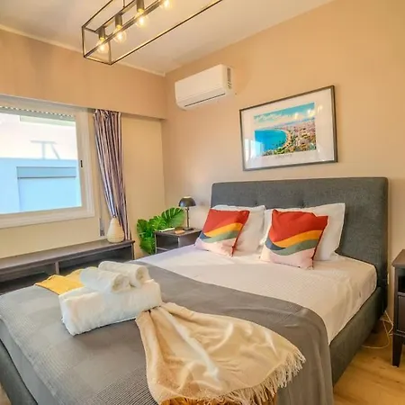 Two Bedroom Apartment, Spacious & Newly Renovated, Three Minutes From The Limasol